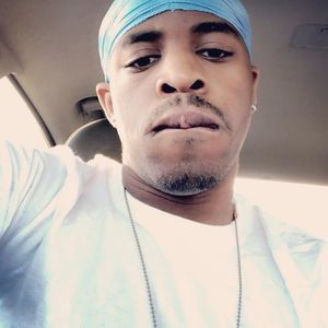 Meet your Posher, Derrick